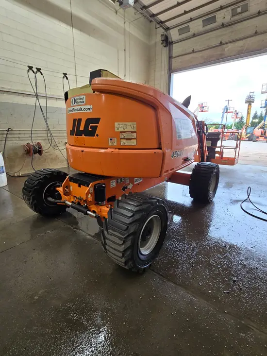 2016 JLG 450AJ Articulating Boom Lift