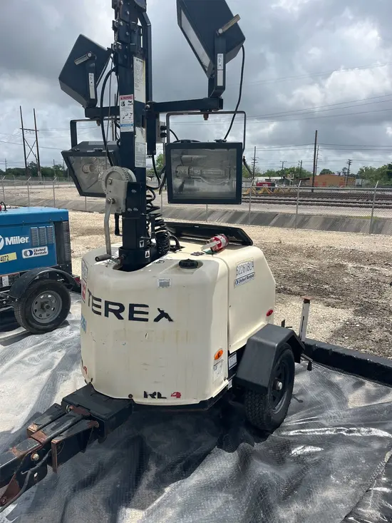 2017 Genie RL4 Portable Light Tower