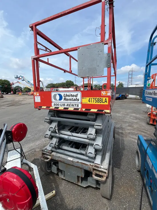 2017 Skyjack SJIII4740 Scissor Lift