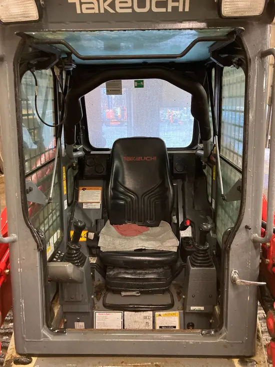 2019 Takeuchi TL8CW Track Loader