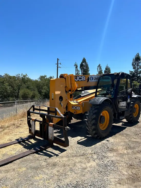 2017 JCB 507-42 Forklift