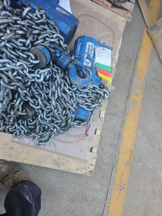 2012 JD NEUHAUS PROFI 3T/6T Hoist