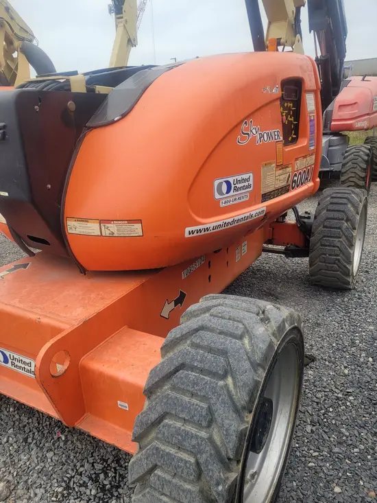 2015 JLG 600AJ Articulating Boom Lift