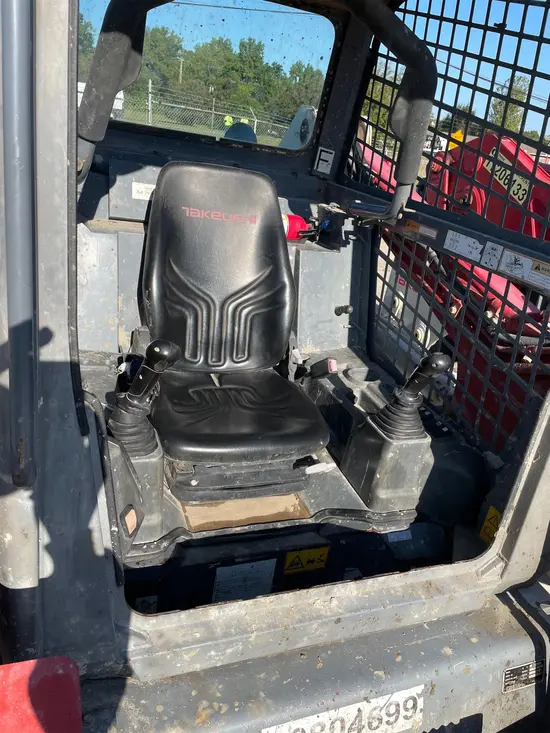 2018 Takeuchi TL12R2-R Track Loader
