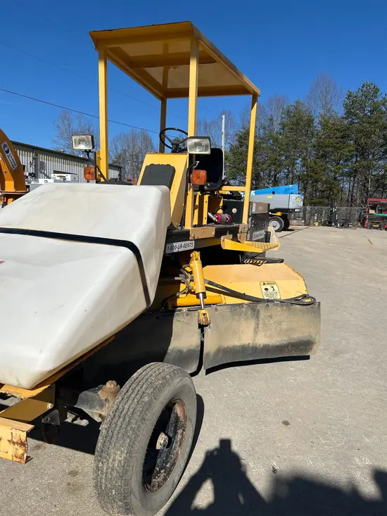 2015 LayMor SM400 Sweeper