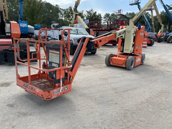 2016 JLG E300AJP Articulating Boom Lift