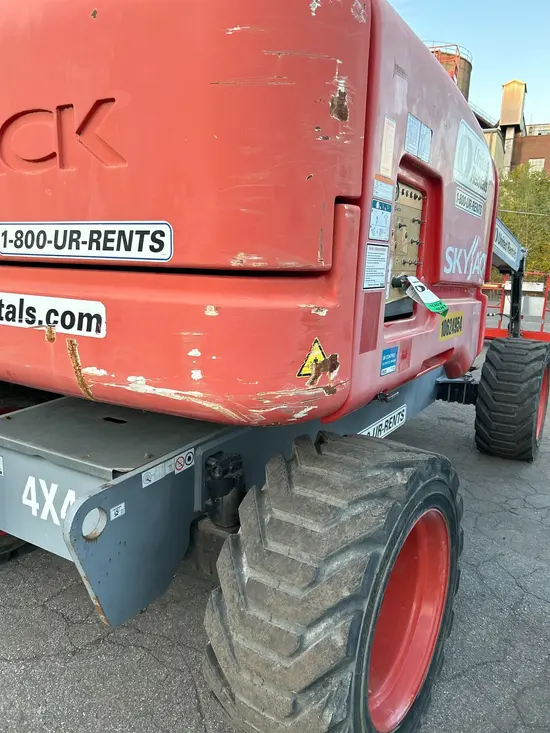 2017 Skyjack SJ86T Boom Lift