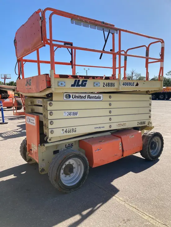 2015 JLG 4069LE Scissor Lift