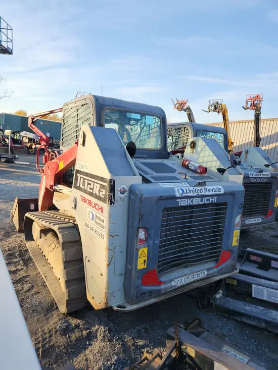 2021 Takeuchi TL12R2-CR Track Loader