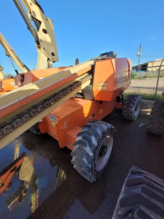 2017 JLG 600S Boom Lift