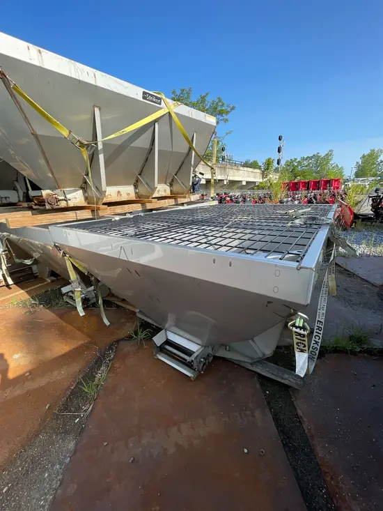 2019 Western Global 99039 Trailer