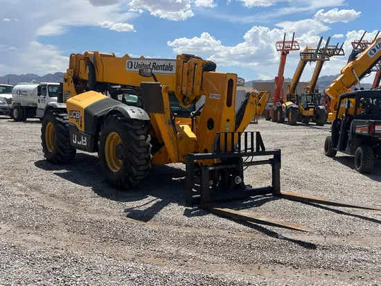 2017 JCB 514-56 Forklift