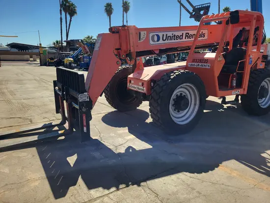 2015 SKYTRAK 6042 Forklift
