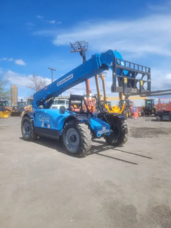 2015 Genie GTH-844 Forklift