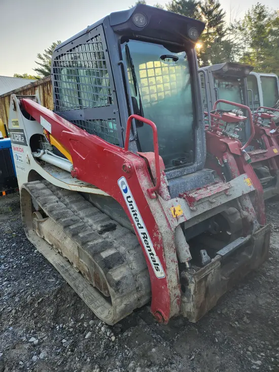 2021 Takeuchi TL12R2-CR Track Loader