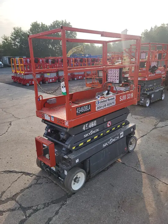 2017 Skyjack SJIII3219 Scissor Lift