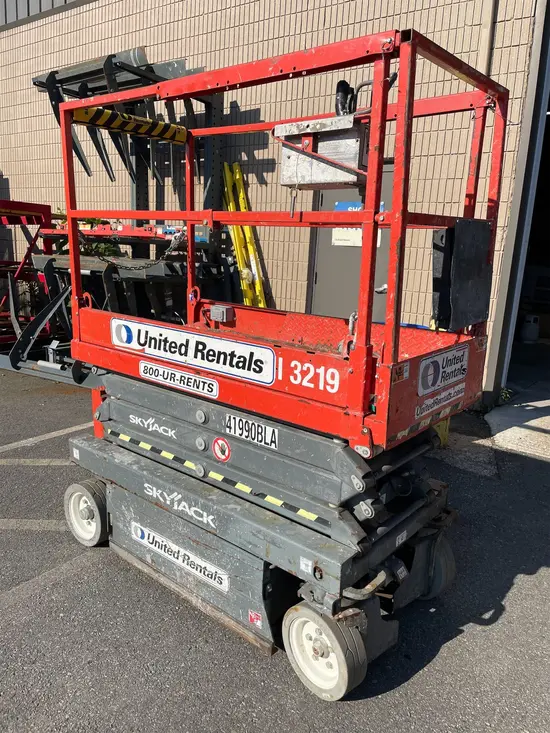 2017 Skyjack SJIII3219 Scissor Lift