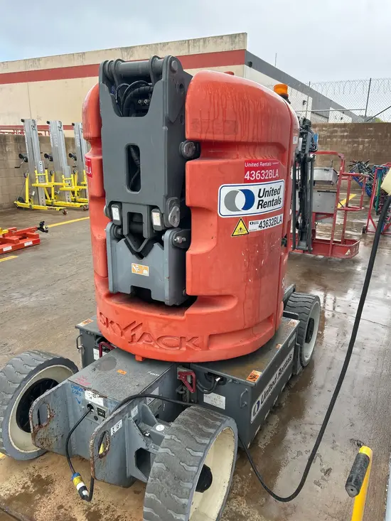2017 Skyjack SJ30ARJE Articulating Boom Lift