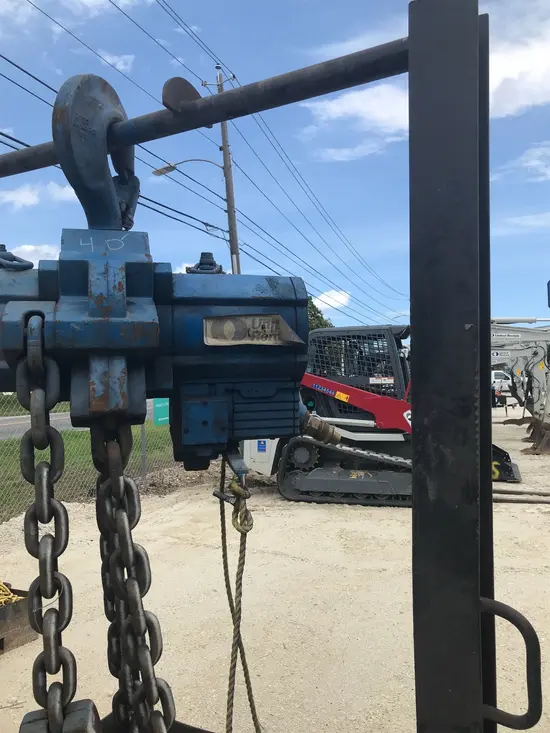 2014 JD NEUHAUS PROFI 30T Hoist