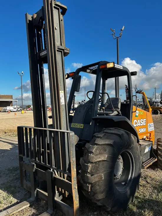 2019 Case 586H Forklift