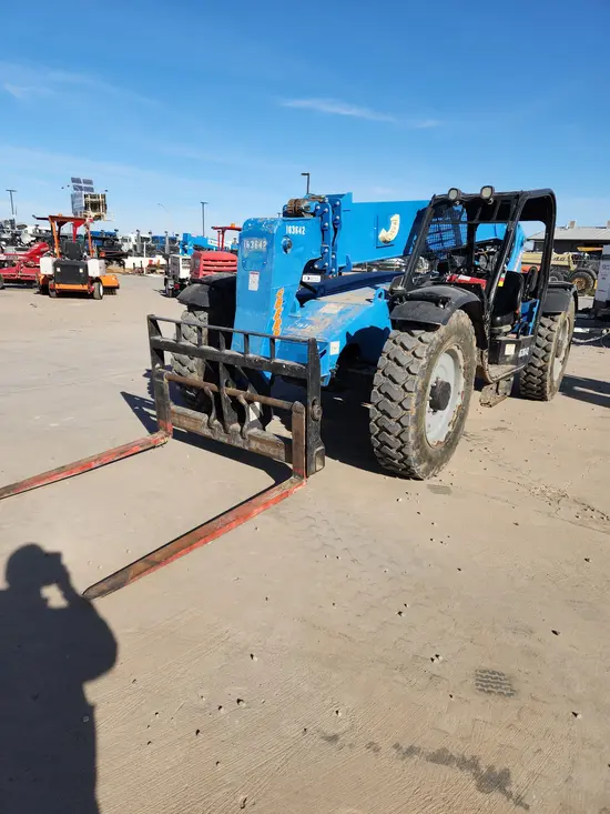 2016 Genie GTH-636 Forklift