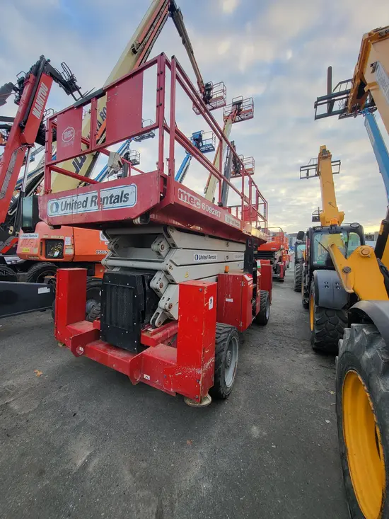 2017 MEC 6092RT Rough Terrain Scissor Lift