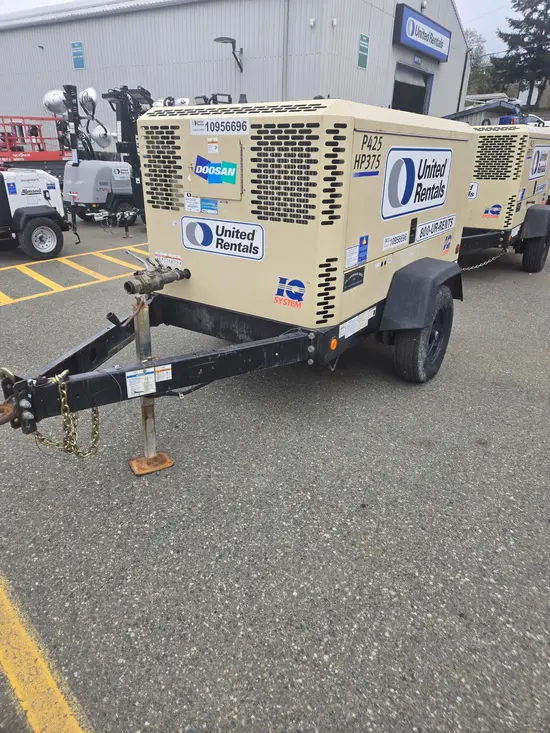 2019 Doosan P425/HP375EXT4I Air Compressor