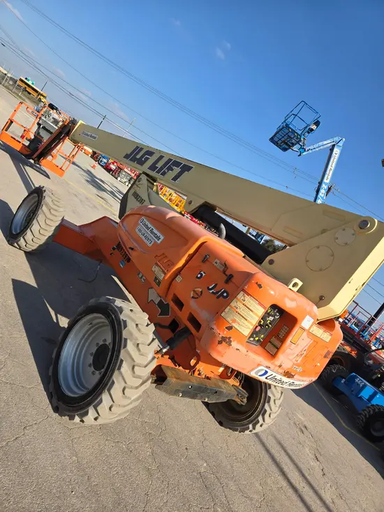2013 JLG M600JP Boom Lift