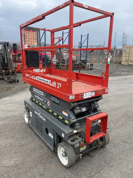 2016 Skyjack SJIII3219 Scissor Lift