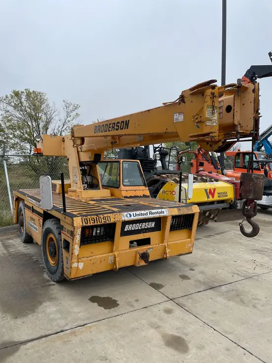 2013 Broderson IC-80-3J