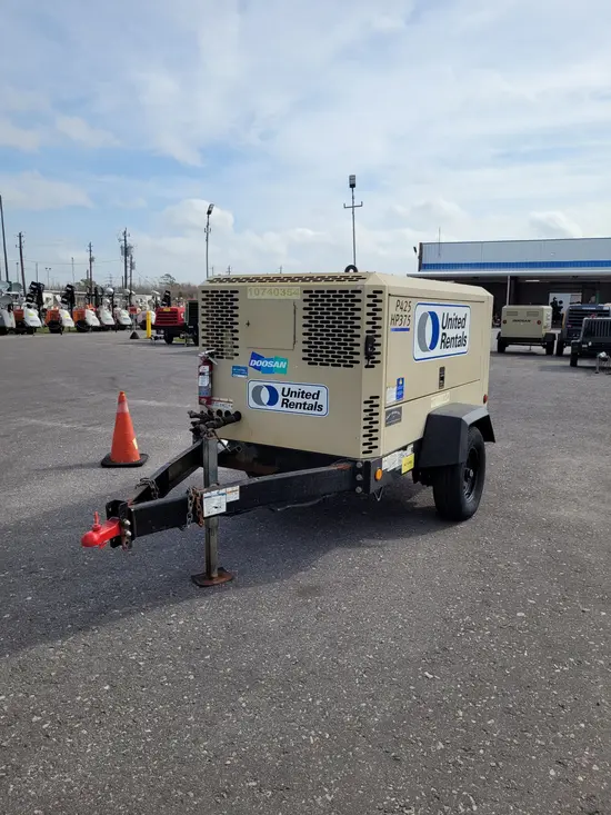 2018 Doosan P425/HP375WCUT4 Air Compressor