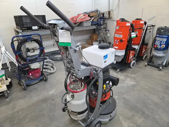 2022 Husqvarna BMG-555-P