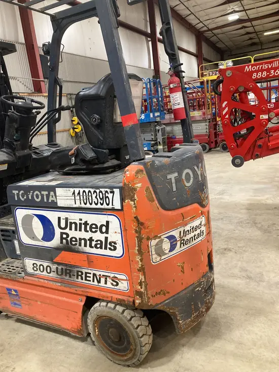 2019 Toyota 8FBCU25 Warehouse Forklift