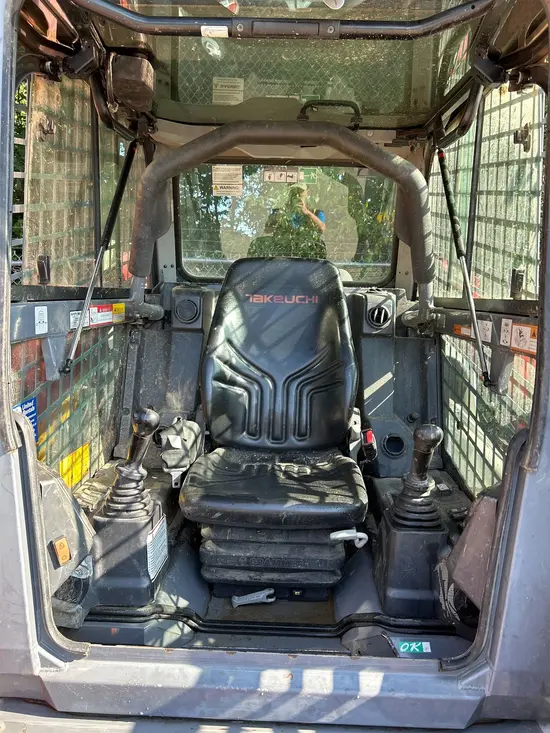 2021 Takeuchi TL12R2-CR Track Loader