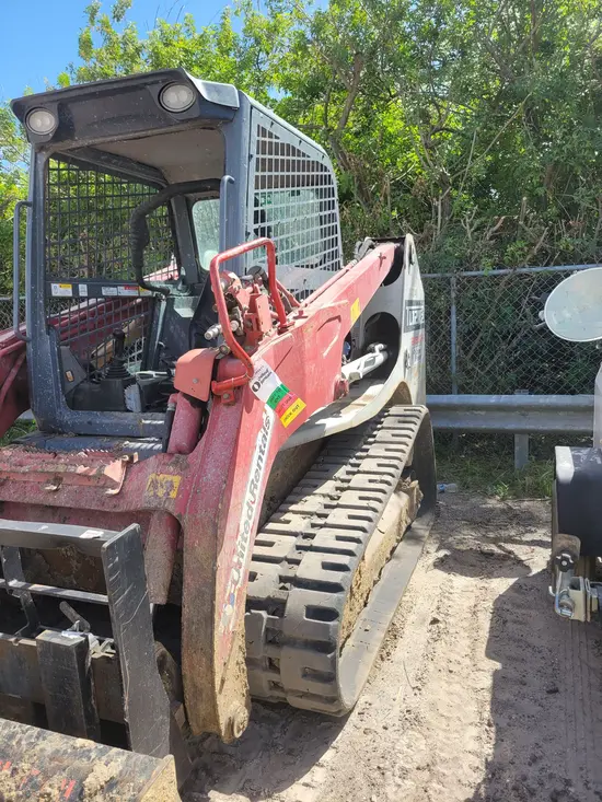 2018 Takeuchi TL12R2-R Track Loader