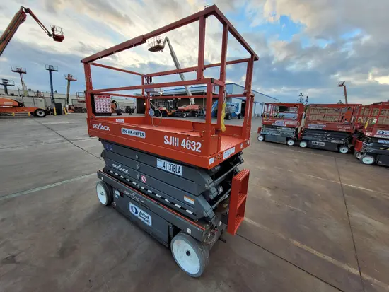 2017 Skyjack SJIII4632 Scissor Lift