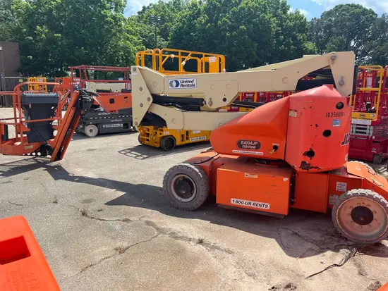 2015 JLG E400AJPN Articulating Boom Lift