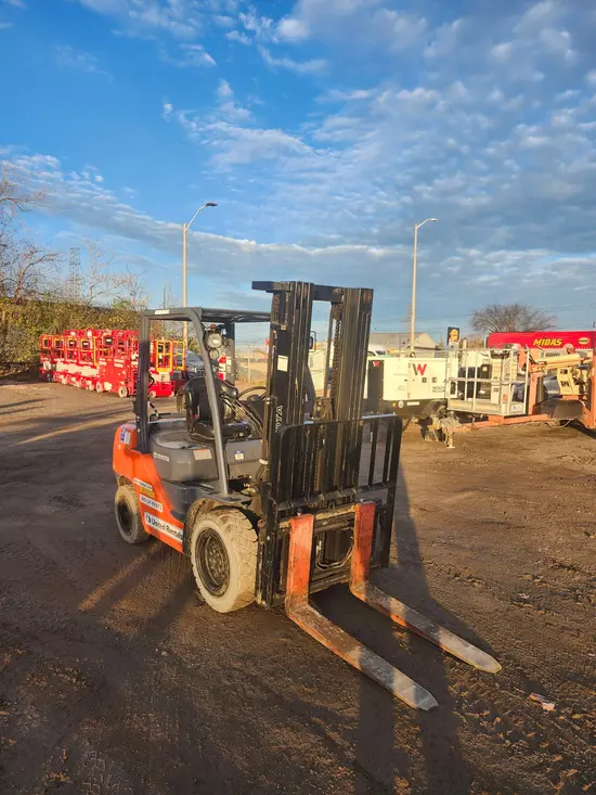2018 Toyota 8FGU30 Warehouse Forklift