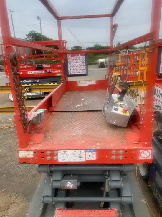 2016 Skyjack SJIII3219 Scissor Lift