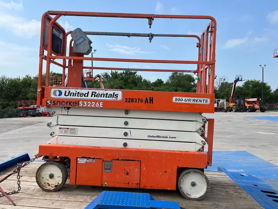2019 Snorkel S3226E Scissor Lift