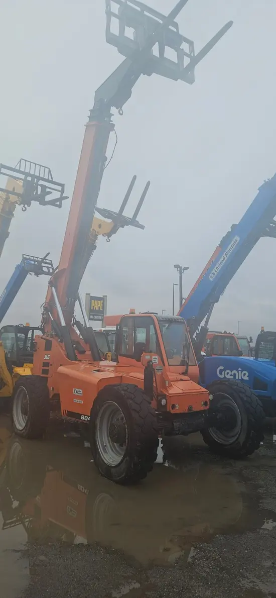 2017 SKYTRAK 8042 Forklift