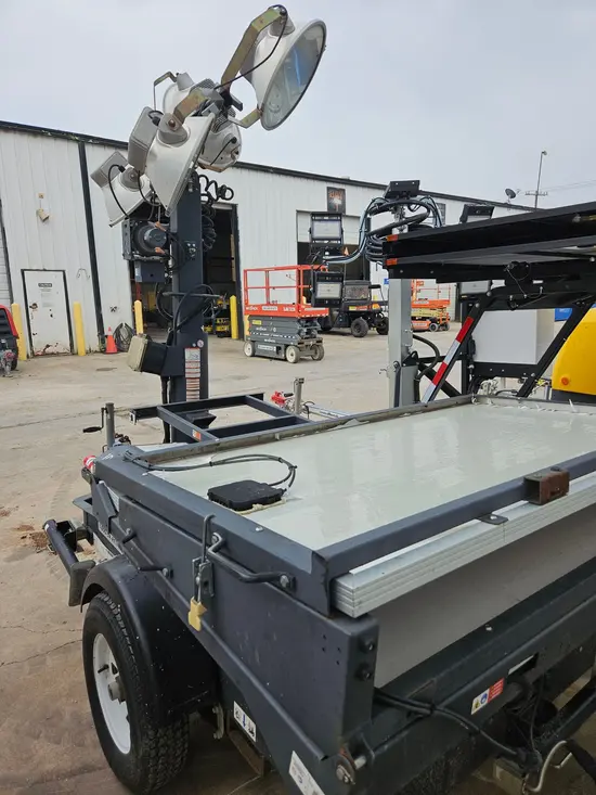 2015 Magnum Pro MLT4000S Portable Light Tower