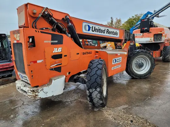 2016 SKYTRAK 8042 Forklift