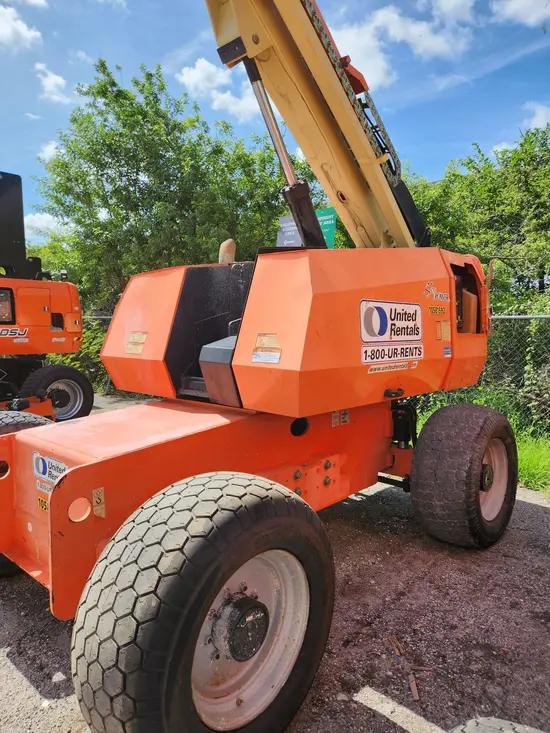2017 JLG 600S Boom Lift