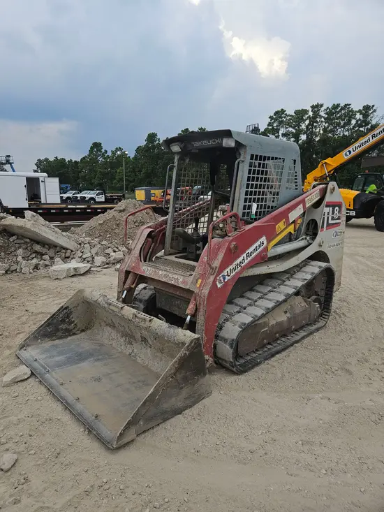 2019 Takeuchi TL8W Track Loader