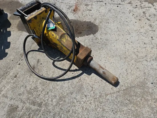 2021 Epiroc SB 452 Attachment