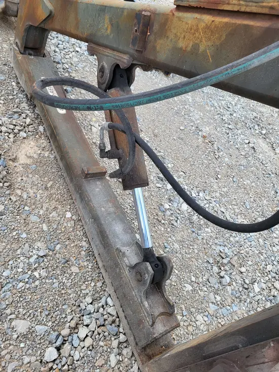 2015 Arrow Material Handling 61842-6-72-089P Attachment