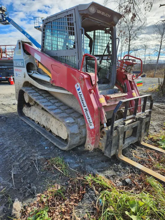 2020 Takeuchi TL12R2-CR Track Loader