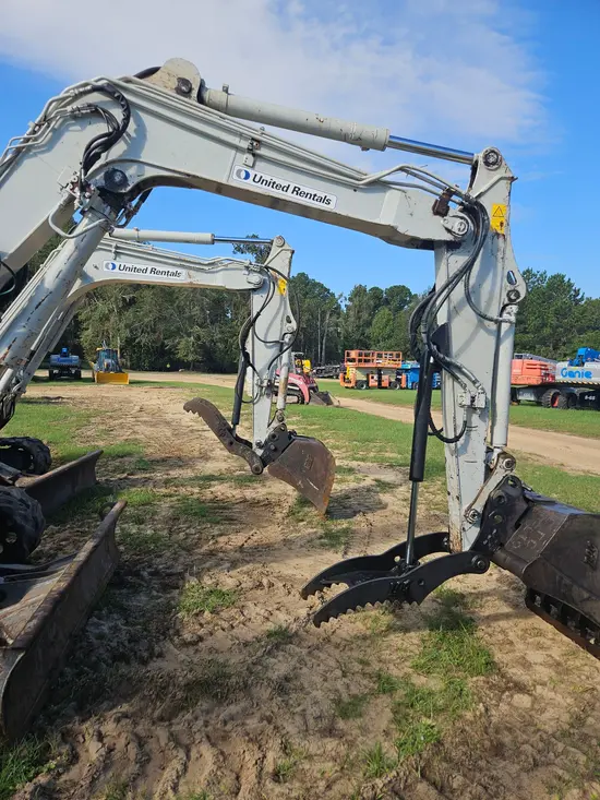 2018 Takeuchi TB280FR Excavator