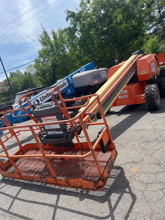 2017 JLG 600S Boom Lift